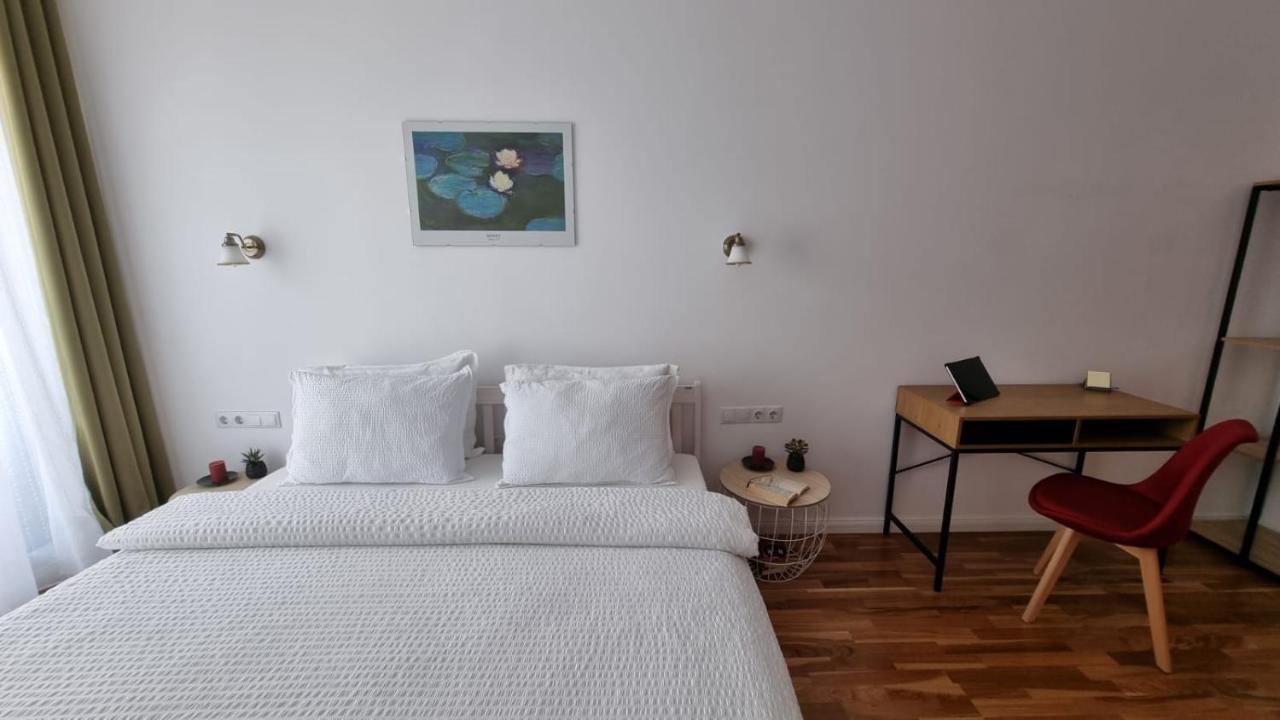Апартаменты Penthouse Cosmopolit Брашов Экстерьер фото