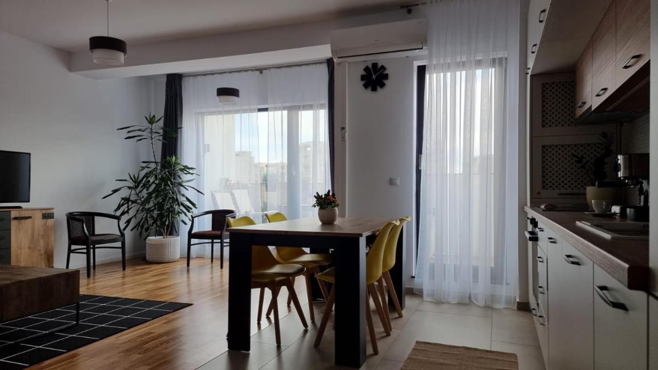 Апартаменты Penthouse Cosmopolit Брашов Экстерьер фото